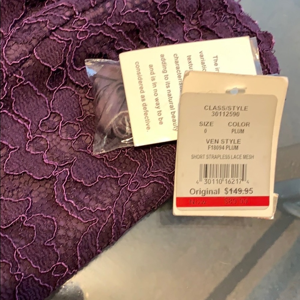 DRESS 👗 - Picture 3 of 4